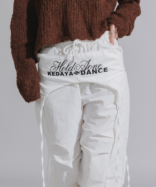 オフホワイト　ナイロンパンツ Separate-fabric Docking Layered Nylon Pants / 別生地ドッキング