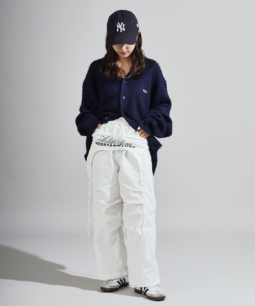 Chick(チック)の「Separate-fabric Docking Layered Nylon Pants / 別生地ドッキング レイヤードナイロンパンツ(その他パンツ・レディース・ホワイト/グレー・FREE)」の10枚目の写真