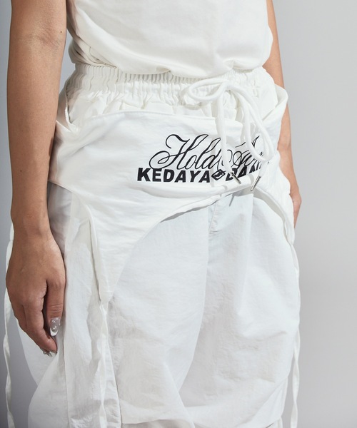 Chick(チック)の「Separate-fabric Docking Layered Nylon Pants / 別生地ドッキング レイヤードナイロンパンツ(その他パンツ・レディース・ホワイト/グレー・FREE)」の19枚目の写真