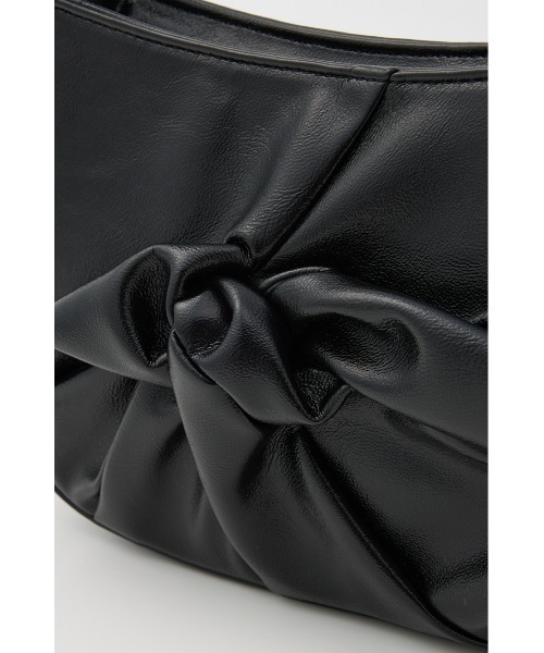 SLY（スライ）の「TWIST GATHER HAND BAG ツイスト ギャザー ハンドバッグ（ハンドバッグ・レディース・ブラック/レッド/ベージュ・FREE）」の11枚目の写真