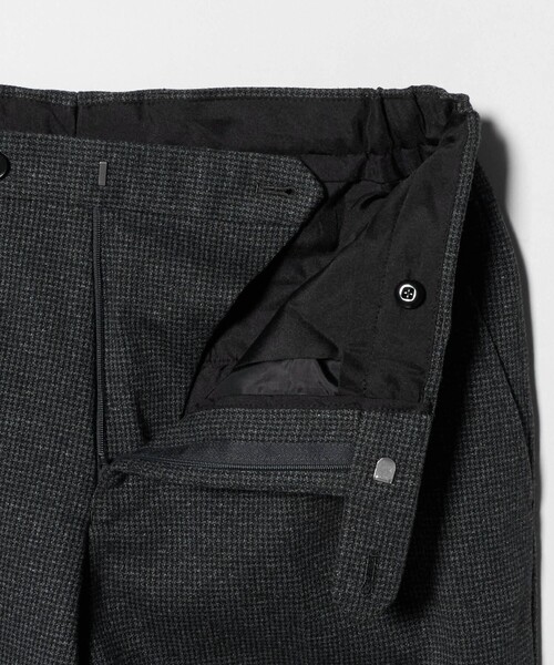 A DAY IN THE LIFE UNITED ARROWS（アデイインザライフユナイテッドアローズ）の「メランジ ジャージーチェック ノープリーツ スラックス-セットアップ対応-＜A DAY IN THE LIFE＞（スラックス・メンズ・モカ/ダークグレー/ネイビー・XL/S/M/L）」の19枚目の写真