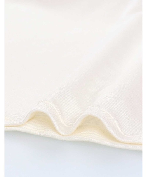 OUR WACOAL（アワワコール）の「カップ付きオフショルダー（Tシャツ/カットソー・レディース・レッド/ブラウン/アイボリー/ブラック・L/M）」の19枚目の写真