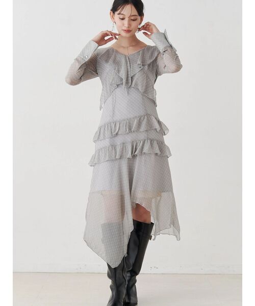 MERCURYDUO（マーキュリーデュオ）の「ラッフルイレヘムロングワンピース（ワンピース・レディース・ブラウン/ブラック/グレー・MEDIUM/SMALL）」の4枚目の写真