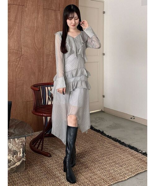 MERCURYDUO（マーキュリーデュオ）の「ラッフルイレヘムロングワンピース（ワンピース・レディース・ブラウン/ブラック/グレー・MEDIUM/SMALL）」の20枚目の写真