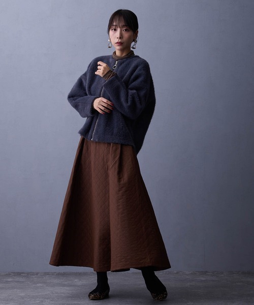 \\極美品！試着のみ✨//CPG キルティングジャケット✖️スカートセット NICOLE white（ニコルホワイト）の「キルティングフレアスカート