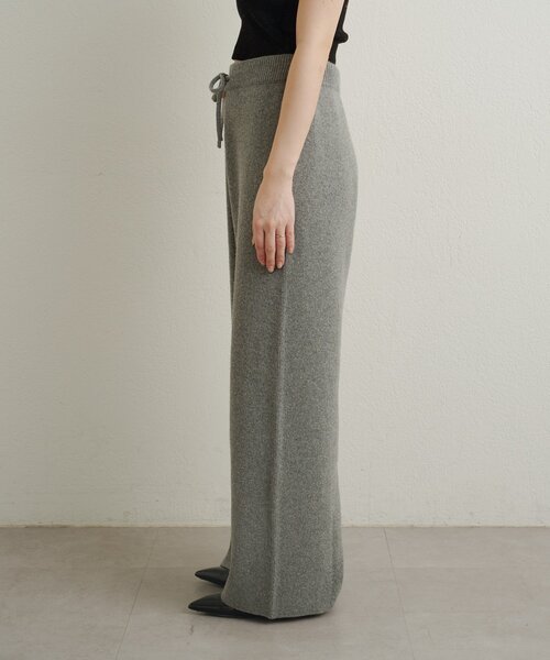 Omekashi(オメカシ)の「ニットパンツ(その他パンツ・レディース・グレー/ブラウン・36/38)」の12枚目の写真