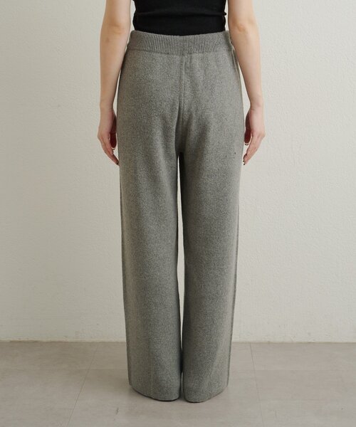 Omekashi(オメカシ)の「ニットパンツ(その他パンツ・レディース・グレー/ブラウン・36/38)」の13枚目の写真
