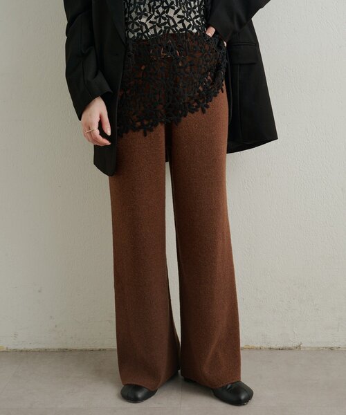 Omekashi(オメカシ)の「ニットパンツ(その他パンツ・レディース・グレー/ブラウン・36/38)」の17枚目の写真