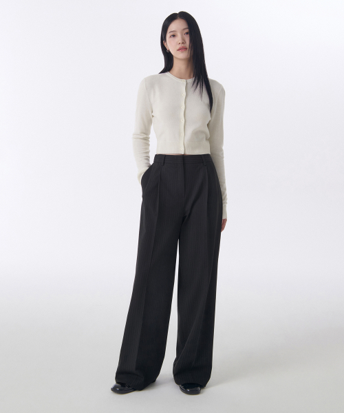 MUSINSA STANDARD WOMAN（ムシンサスタンダードウーマン）の「ウィメンズピンストライプローレイズワイドヒドゥンバンディングスラックス[ブラック]（スラックス・レディース・その他・34/32/30/31/26/27/28/29/24）」の3枚目の写真
