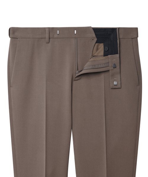MUSINSA STANDARD（ムシンサスタンダード）の「スキニー隠しバンディングクロップドスラックス[ライトブラウン]（スラックス・メンズ・その他・30/26/27/28/29）」の4枚目の写真