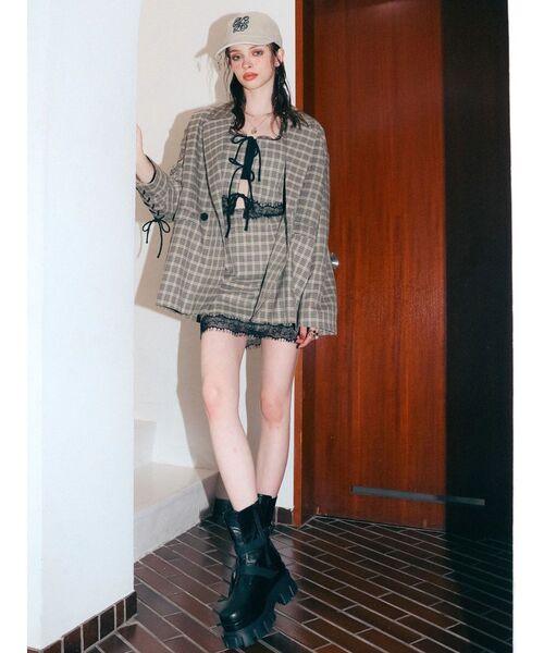 EVRIS（エヴリス）の「ダブルベルトバックルデザインワークブーツ（ブーツ・レディース・ブラック/ブラウン・SMALL/MEDIUM/LARGE）」の4枚目の写真