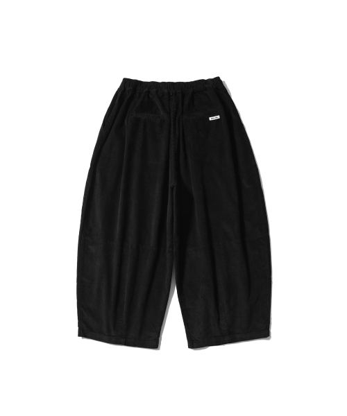 ANGLAN（アングラン）の「Corduroy Easy Balloon Pants - Black（その他パンツ・メンズ・その他・FREE）」の2枚目の写真