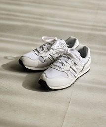New Balance M373