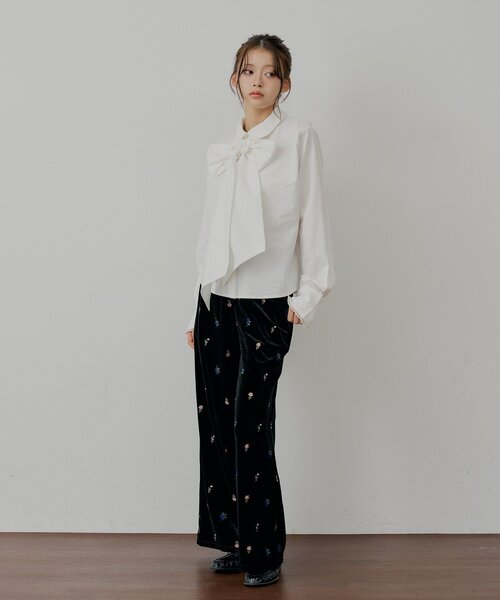 Chico(チコ)の「【SALON by Chico/セットアップ対応】金釦ベロアスラックスパンツ(その他パンツ・レディース・ブラウン/ブラック/ブラック系その他2/ブラック系その他3・FREE/MEDIUM)」の21枚目の写真