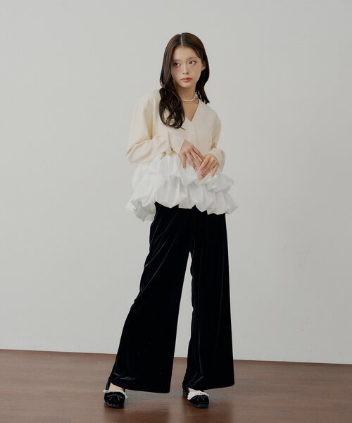 Chico(チコ)の「【SALON by Chico/セットアップ対応】金釦ベロアスラックスパンツ(その他パンツ・レディース・ブラウン/ブラック/ブラック系その他2/ブラック系その他3・FREE/MEDIUM)」の8枚目の写真