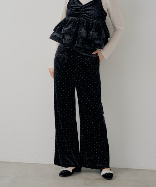 Chico(チコ)の「【SALON by Chico/セットアップ対応】金釦ベロアスラックスパンツ(その他パンツ・レディース・ブラウン/ブラック/ブラック系その他2/ブラック系その他3・FREE/MEDIUM)」の11枚目の写真