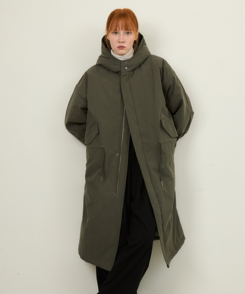 WEDNESDAYOASISFORWOMEN(ウェンズデー オアシス フォー ウーマン)の「W/M-65フィッシュテールフードパディングミリタリーコート_KHAKI(ダウンジャケット/コート・レディース・カーキ・MEDIUM/LARGE)」の3枚目の写真