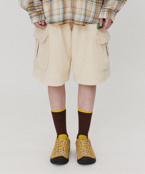 GOLDEN SNSHINE(ゴールデン サンシャイン)の「Golden cargo sweat shorts_Ivory(その他パンツ・レディース・その他・MEDIUM/LARGE)」の1枚目の写真