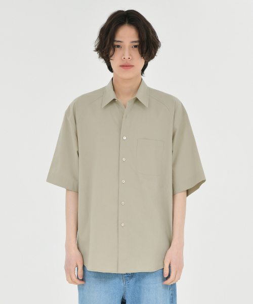 BROWNYARD(ブラウンヤード)の「ハーフシャツ, ベージュ(シャツ/ブラウス・メンズ・その他・3/5)」の3枚目の写真
