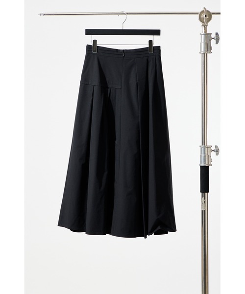 ottilie（オティーリエ）の「【 c/est / シーエ 】 REGINA / アシンメトリースカート  2436002  API（スカート・レディース・ブラック/ベージュ・FREE）」の9枚目の写真