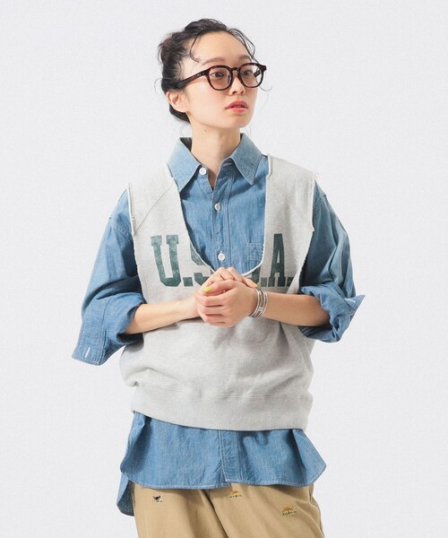 BEAMS BOY（ビームスボーイ）の「カットオフ スウェット ベスト（ベスト・レディース・ナチュラル/サックスブルー・ONE SIZE）」の2枚目の写真