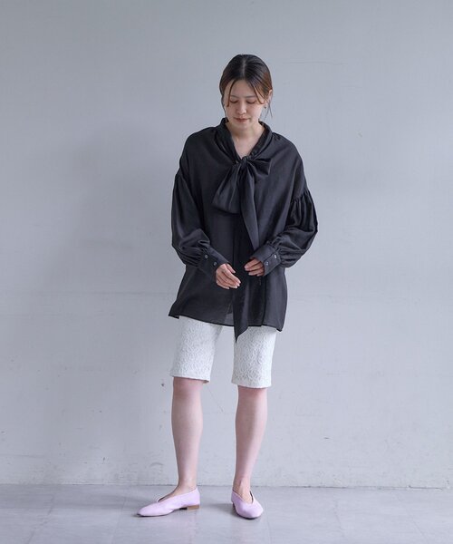 SHENERY(シーナリー)の「レースバイカーパンツ(その他パンツ・レディース・オフホワイト/ブラック・38/36)」の10枚目の写真