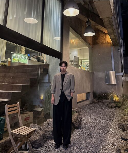 PRAIRIE(KR)(プレーリー)の「エアフロー ルーズフィット ブレザー (ライトカーキ)(テーラードジャケット・メンズ・オリーブ・SMALL/MEDIUM/LARGE)」の4枚目の写真