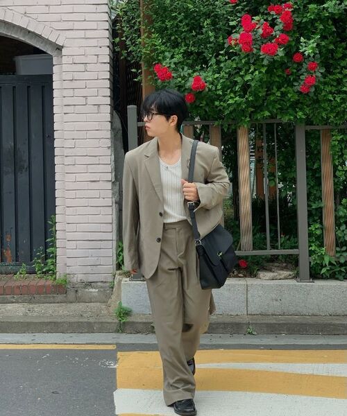 PRAIRIE(KR)(プレーリー)の「エアフロー ルーズフィット ブレザー (ライトカーキ)(テーラードジャケット・メンズ・オリーブ・SMALL/MEDIUM/LARGE)」の8枚目の写真