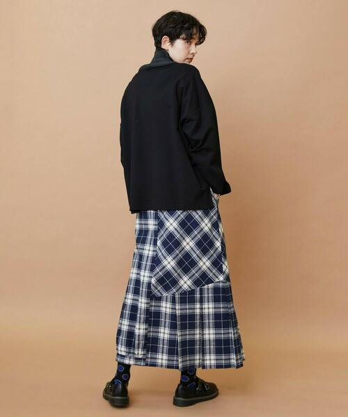 FRAPBOIS（フラボア）の「ロールネック カットソー（Tシャツ/カットソー・レディース・イエロー/アイボリー/ブラック・1/2）」の14枚目の写真