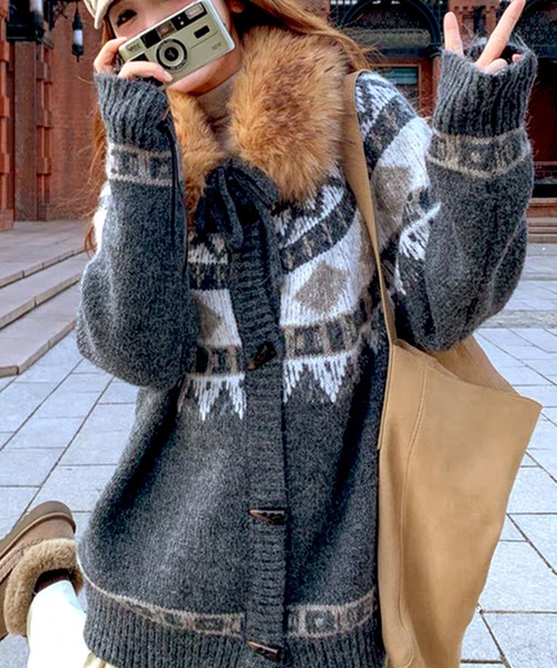 フェイクファーノルディック柄ニットパーカー（ニット/セーター