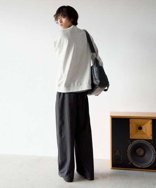 PBLIM（ページボーイリム）の「《UNISEX》クラシックカースウェット（スウェット・レディース・ブラック/グレー/ネイビー・LARGE/MEDIUM）」の18枚目の写真