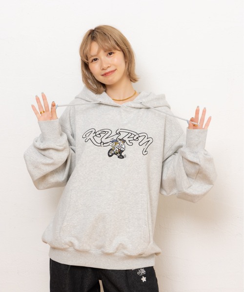 kaoyorinakami（カオヨリナカミ）の「punch bike studs hoodie / パンチバイクスタッズパーカー（パーカー・メンズ・ネイビー/グレー・X-LARGE/LARGE/MEDIUM/SMALL）」の7枚目の写真