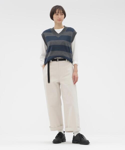 MHL.(エムエイチエル)の「FADED COTTON TWILL TROUSERS(その他パンツ・レディース・ホワイト系その他3/ブルー系その他6・1/0/2/3)」の14枚目の写真