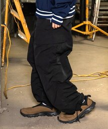 XTONZ（エクストーンズ）の「XP127 シュリンクカーゴパンツ (ブラック)（スウェットパンツ）」