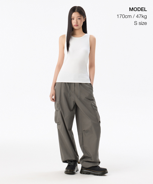 MUSINSA STANDARD WOMAN（ムシンサスタンダードウーマン）の「ウィメンズエッセンシャルブラタンクトップ[ホワイト]（Tシャツ/カットソー・レディース・その他・SMALL/MEDIUM/LARGE/X-SMALL）」の2枚目の写真