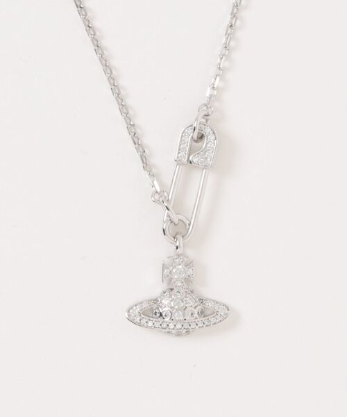 Vivienne Westwood(ヴィヴィアンウエストウッド)の「LUCRECE PENDANT(ネックレス・レディース・ゴールド/シルバー・FREE)」の2枚目の写真