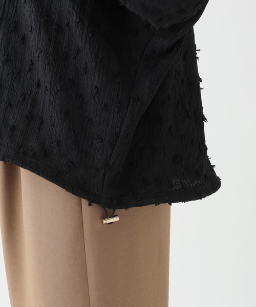 Elura（エルーラ）の「ドットジャガードブラウス/655730（シャツ/ブラウス・レディース・ライトピンク/ブラック/ホワイト・FREE）」の19枚目の写真