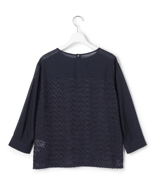 23区 L(ニジュウサンクオオキイサイズ)の「カットジャカードコンビ シアー ブラウス(シャツ/ブラウス・レディース・ネイビー系/アイボリー系・48/46/44)」の8枚目の写真