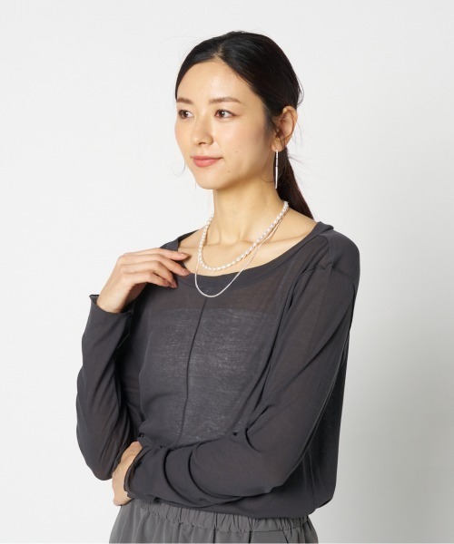 HELIOPOLE(エリオポール)の「【smooth skin series】wide crew neck(Tシャツ/カットソー・レディース・チャコールグレー/スカイブルー/アイボリー/クリーム・38)」の1枚目の写真