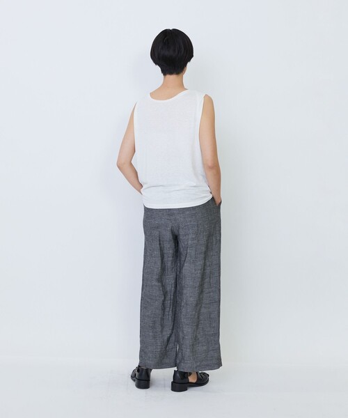 LOISIR（ロワズィール）の「リネンレーヨン天竺ノースリーブプルオーバー（その他トップス・レディース・ブラック/オフホワイト/グレイッシュブルー・FREE）」の6枚目の写真