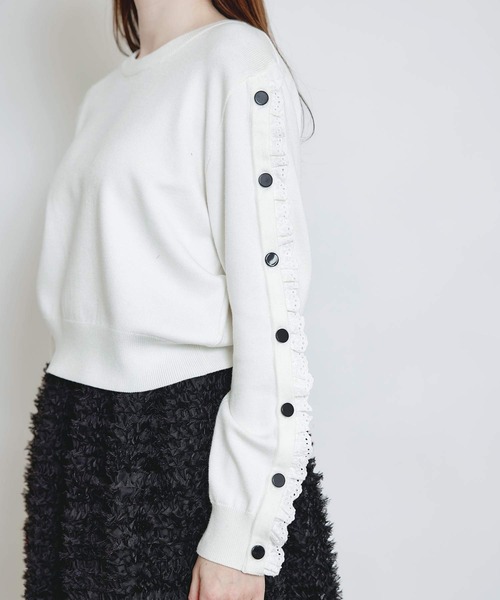 PICCIN PERLA(ピッチンペルラ)の「レーススリーブプルオーバー(ニット/セーター・レディース・ブラック/オフホワイト・M)」の15枚目の写真