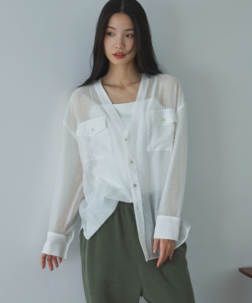 Doux archives（ドゥアルシーヴ）の「Ｖ開きシアー楊柳ブラウス（シャツ/ブラウス・レディース・オフホワイト/サックスブルー/ピンクベージュ・FREE）」の20枚目の写真