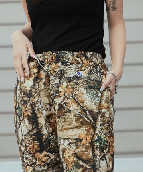 Champion（チャンピオン）の「Champion/チャンピオン LONG PANTS カモ柄 ロングパンツ 2026年春夏（チノパンツ・メンズ・ブラック系/ベージュ系・M/L/XL）」の20枚目の写真
