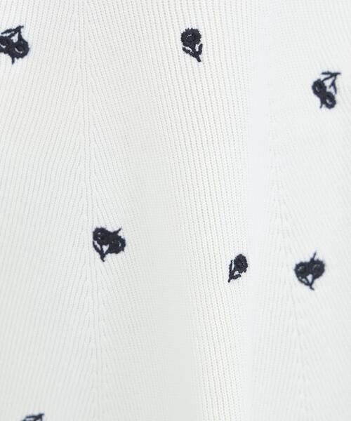 NATURAL BEAUTY BASIC（ナチュラルビューティーベーシック）の「◇刺繍ペプラムニット（ニット/セーター・レディース・ブルー系その他/ホワイト系その他/ブルー系その他6・FREE）」の12枚目の写真