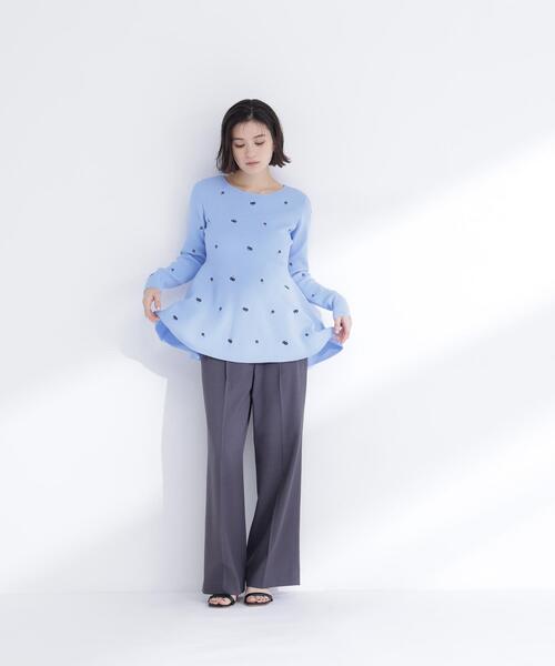 NATURAL BEAUTY BASIC（ナチュラルビューティーベーシック）の「◇刺繍ペプラムニット（ニット/セーター・レディース・ブルー系その他/ホワイト系その他/ブルー系その他6・FREE）」の19枚目の写真