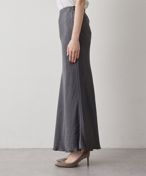 Whim Gazette（ウィムガゼット）の「ピグメントロングスカート（スカート・レディース・ベージュ/チャコールグレー・38/36）」の14枚目の写真