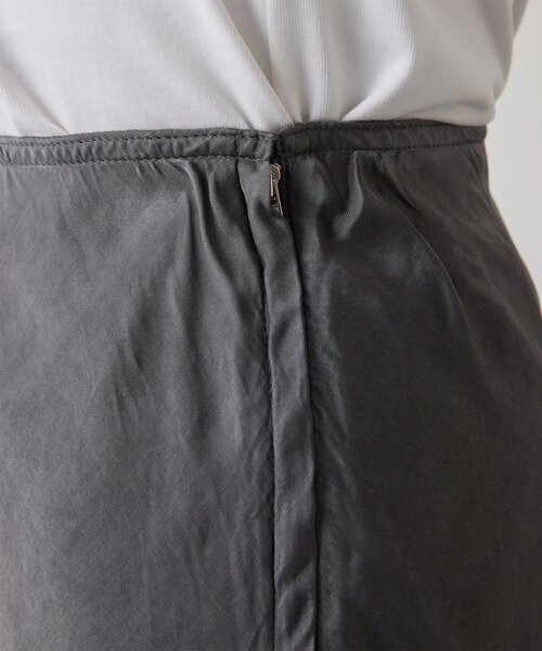 Whim Gazette（ウィムガゼット）の「ピグメントロングスカート（スカート・レディース・ベージュ/チャコールグレー・38/36）」の17枚目の写真