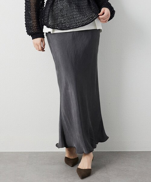 Whim Gazette（ウィムガゼット）の「ピグメントロングスカート（スカート・レディース・ベージュ/チャコールグレー・38/36）」の4枚目の写真