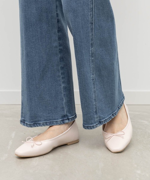 RANDA（ランダ）の「軽量 スクエアトゥフラットパンプス（パンプス・レディース・ピンク/ブラック/アイボリー/シルバー・22/22.5/23/23.5/24/24.5/25/25.5）」の3枚目の写真