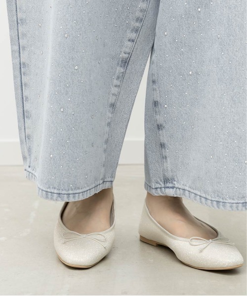 RANDA（ランダ）の「軽量 スクエアトゥフラットパンプス（パンプス・レディース・ピンク/ブラック/アイボリー/シルバー・22/22.5/23/23.5/24/24.5/25/25.5）」の11枚目の写真